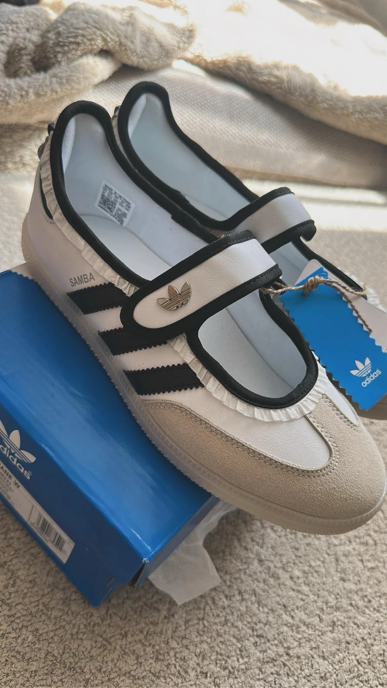 🤍 Adidas Mary Jane Branco e Preto 🤍 – photo 3